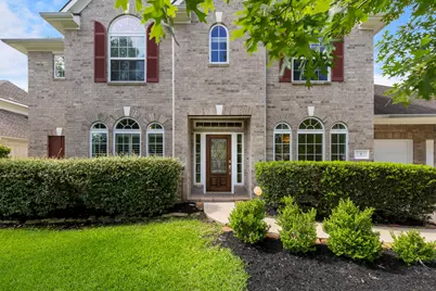 7 Renoir Trail Place, The Woodlands, TX 77382 - Photo 2