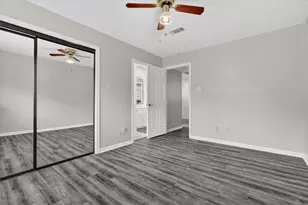 12929 Kingsbridge Ln, Houston, TX 77077 - Photo 32
