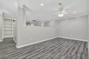 12929 Kingsbridge Ln, Houston, TX 77077 - Photo 36
