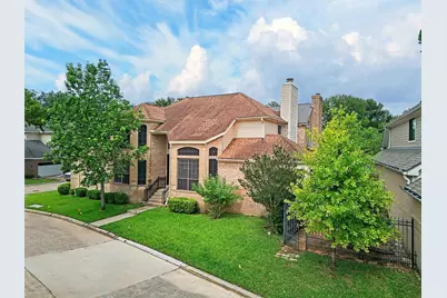 12929 Kingsbridge Lane, Houston, TX 77077 - Photo 2
