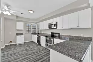 12929 Kingsbridge Ln, Houston, TX 77077 - Photo 12