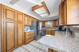 1506 17th Ave N, Texas City, TX 77590 - Photo 12