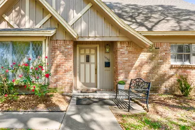 1506 17th Avenue N, Texas City, TX 77590 - Photo 2