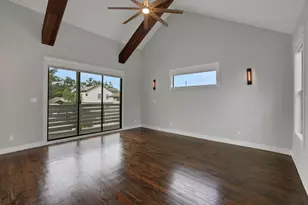 914 Robbie St, Houston, TX 77009 - Photo 24