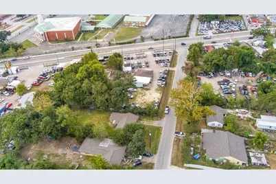 130 Airway Drive, Houston, TX 77037 - Photo 38