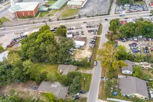 130 Airway Dr, Houston, TX 77037 - Photo 38