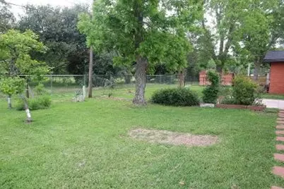 1903 Evergreen Lane, La Marque, TX 77568 - Photo 20