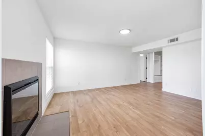 7600 Emmett F Lowry Expressway #1006, Texas City, TX 77591 - Photo 10