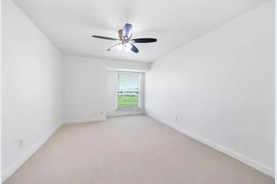 7600 Emmett F Lowry Expressway #1006, Texas City, TX 77591 - Photo 14