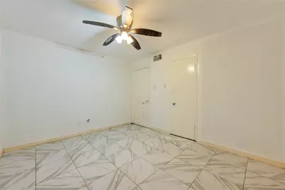 2117 Willow Wisp Drive, Seabrook, TX 77586 - Photo 6