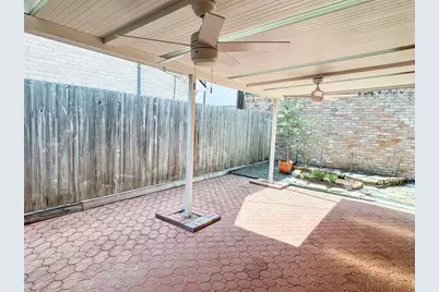 9807 Oak Point Drive, Houston, TX 77055 - Photo 46