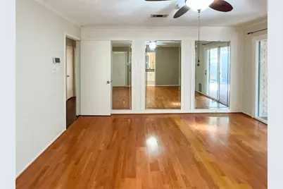 9807 Oak Point Drive, Houston, TX 77055 - Photo 40