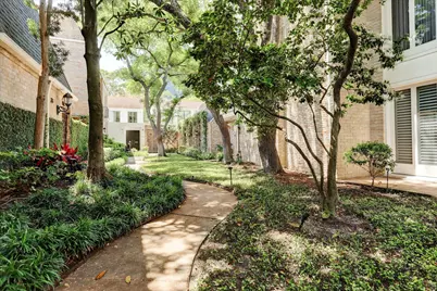 40 River Hollow Lane, Houston, TX 77027 - Photo 38