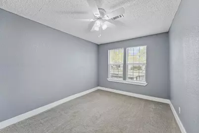 216 N Shady Oaks Street, Lake Jackson, TX 77566 - Photo 22