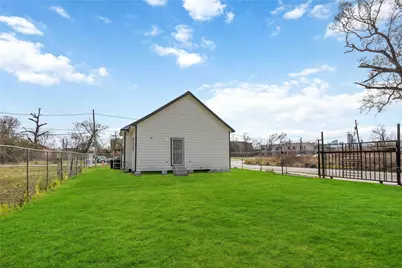 4003 New Orleans Street, Houston, TX 77020 - Photo 22