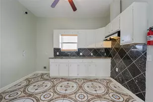 4003 New Orleans St, Houston, TX 77020 - Photo 6