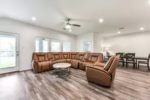 3041 Emerald Ocean Dr, Katy, TX 77493 - Photo 6