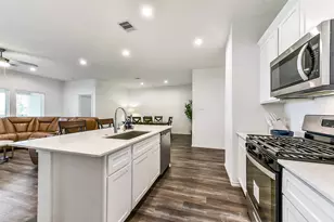 3041 Emerald Ocean Dr, Katy, TX 77493 - Photo 12