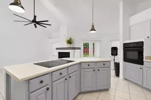 9718 Silver Moon, San Antonio, TX 78254 - Photo 10