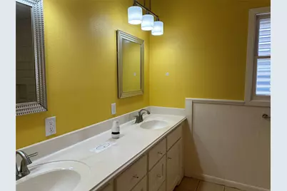 7209 Sycamore Drive, Galveston, TX 77551 - Photo 26