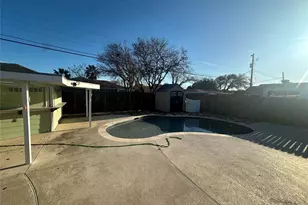 7209 Sycamore Dr, Galveston, TX 77551 - Photo 36