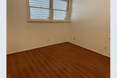 7209 Sycamore Drive, Galveston, TX 77551 - Photo 14