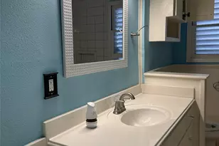 7209 Sycamore Dr, Galveston, TX 77551 - Photo 20