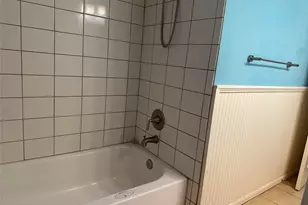 7209 Sycamore Dr, Galveston, TX 77551 - Photo 22