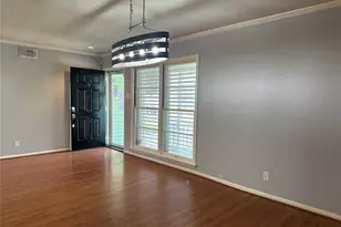 7209 Sycamore Dr, Galveston, TX 77551 - Photo 4