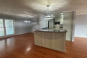 7209 Sycamore Dr, Galveston, TX 77551 - Photo 12