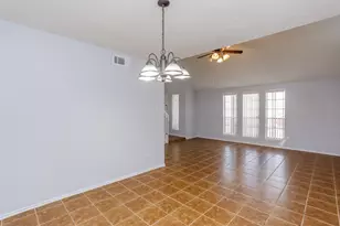 8123 Big Oak Trail Dr, Houston, TX 77040 - Photo 10