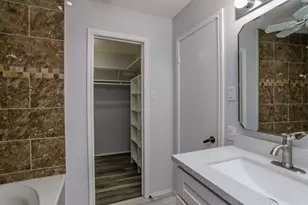 8123 Big Oak Trail Dr, Houston, TX 77040 - Photo 36