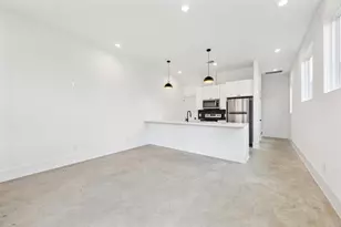 316 N Everton St, Houston, TX 77003 - Photo 2