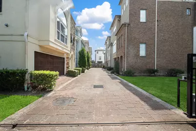 2716 Sherwin Street, Houston, TX 77007 - Photo 2