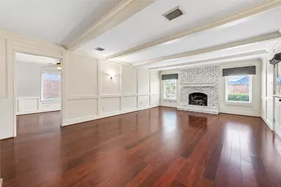 15739 Fleetwood Oaks Drive, Houston, TX 77079 - Photo 8