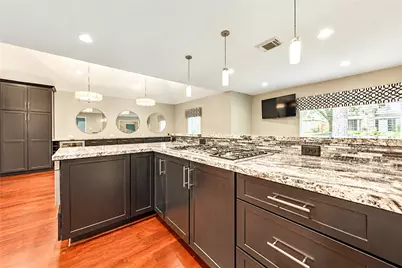 15739 Fleetwood Oaks Drive, Houston, TX 77079 - Photo 18