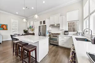 8662 Green Kolbe Ln, Houston, TX 77080 - Photo 10