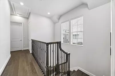 8662 Green Kolbe Lane, Houston, TX 77080 - Photo 14