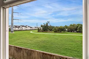 8662 Green Kolbe Ln, Houston, TX 77080 - Photo 26