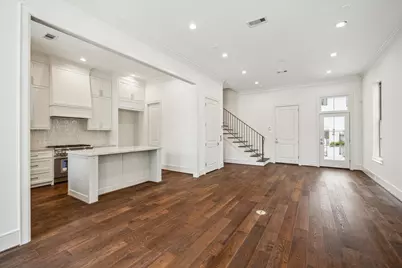 209 Sutton Row Place, Houston, TX 77024 - Photo 6