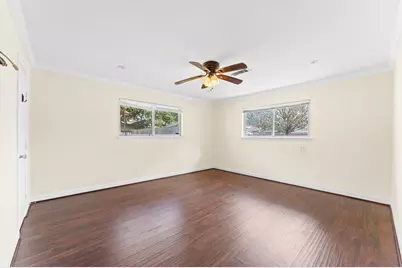 6026 McKnight Street, Houston, TX 77035 - Photo 10