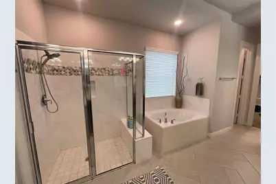 13236 Tracewood Hills Lane, Houston, TX 77044 - Photo 22