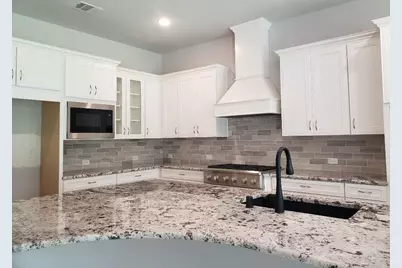 13236 Tracewood Hills Lane, Houston, TX 77044 - Photo 18