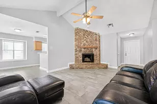10207 Autumn Meadow Ln, Houston, TX 77064 - Photo 6