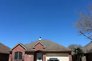 19610 Chestnut Brook Ct, Houston, TX 77084 - Photo 2