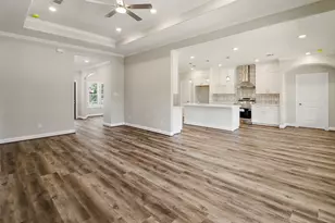 16050 Sea Palms Dr, Crosby, TX 77532 - Photo 2