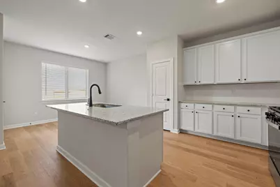 13924 Starboard Reach Drive, Texas City, TX 77510 - Photo 6