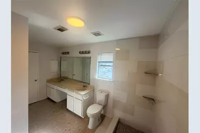 14014 Long Shadow Drive, Houston, TX 77015 - Photo 12