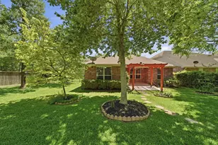 123 N Hawkhurst Cir, Magnolia, TX 77354 - Photo 32