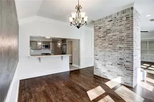 3110 Fairmont Ct, Sugar Land, TX 77478 - Photo 10